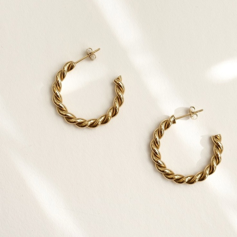 Twist Thick Hoop Earrings | Gold Plated Stainless Steel - Picture 2 of 4